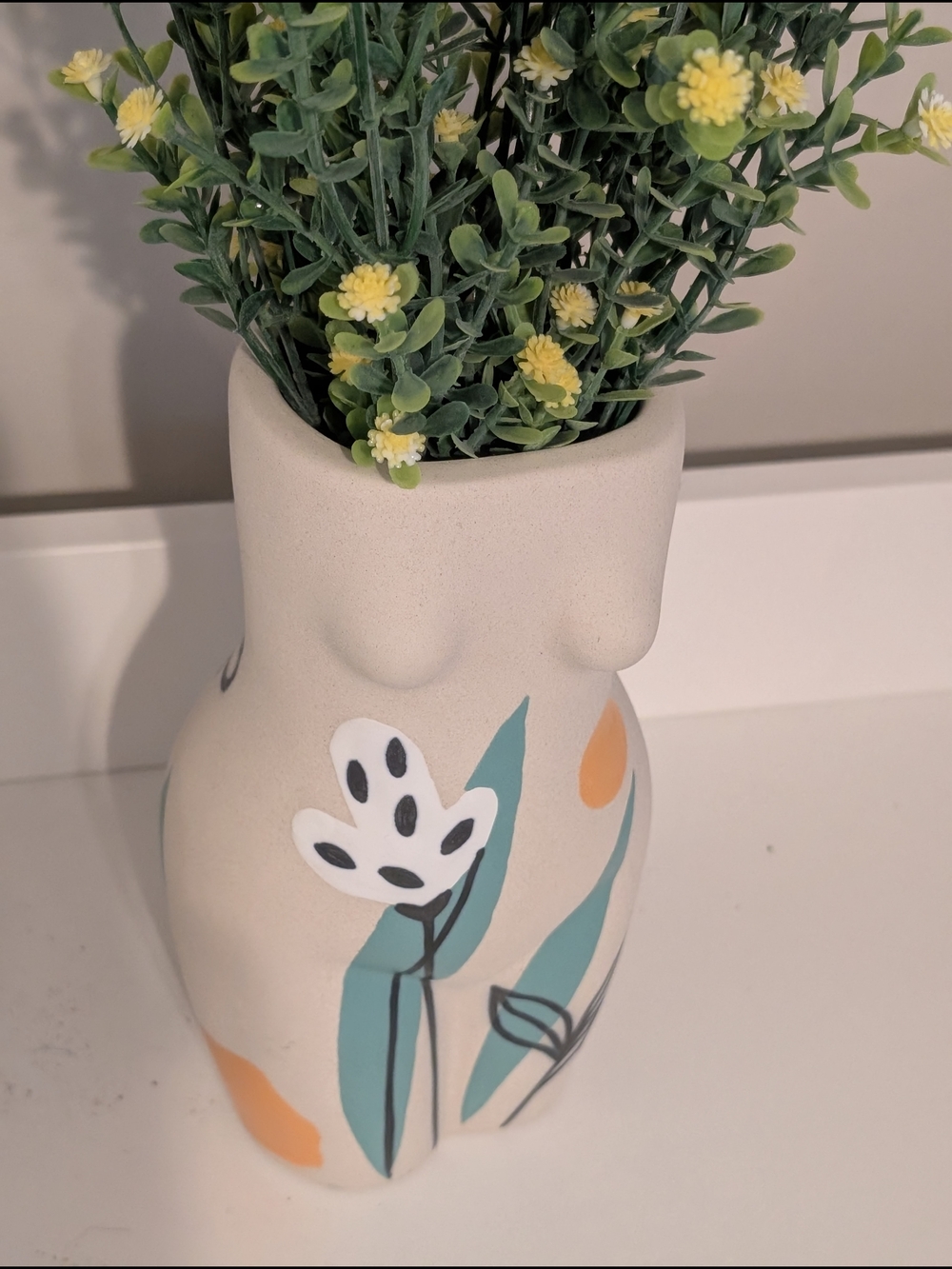 Ceramic Female Form Vase With Flowers - Picture 3 of 5